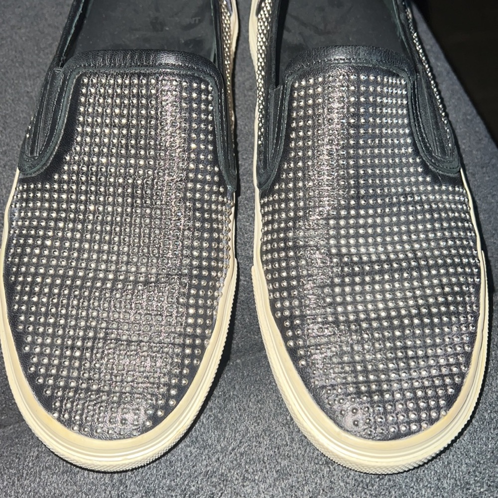 Saint Laurent studded sneakers - Picture 4 of 10